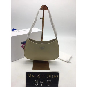 프라다 클레오백 27cm (하이엔드급)