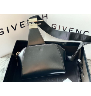 지방시 givenchy 안티고나 범백