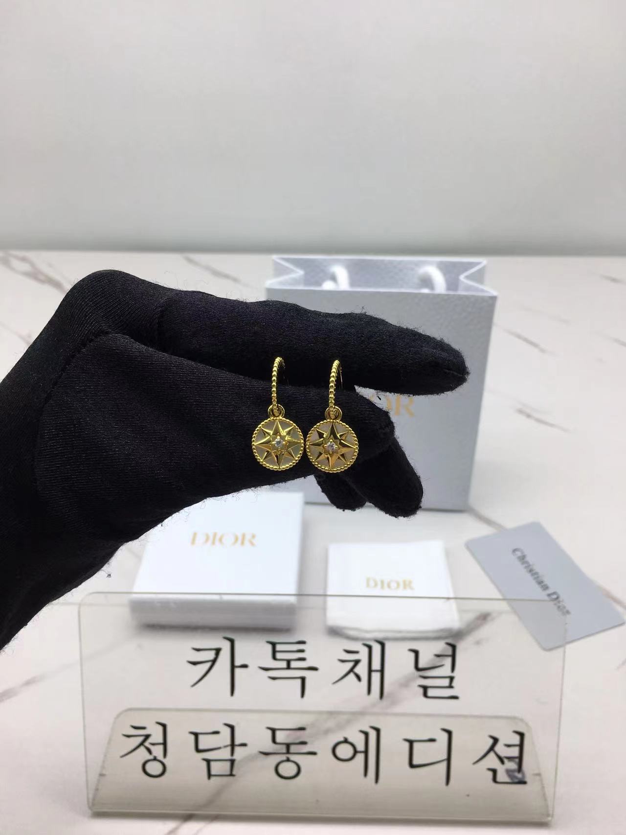 디올 dior 로즈드방 귀걸이