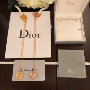 디올 dior 러브드방 목걸이 (2color)